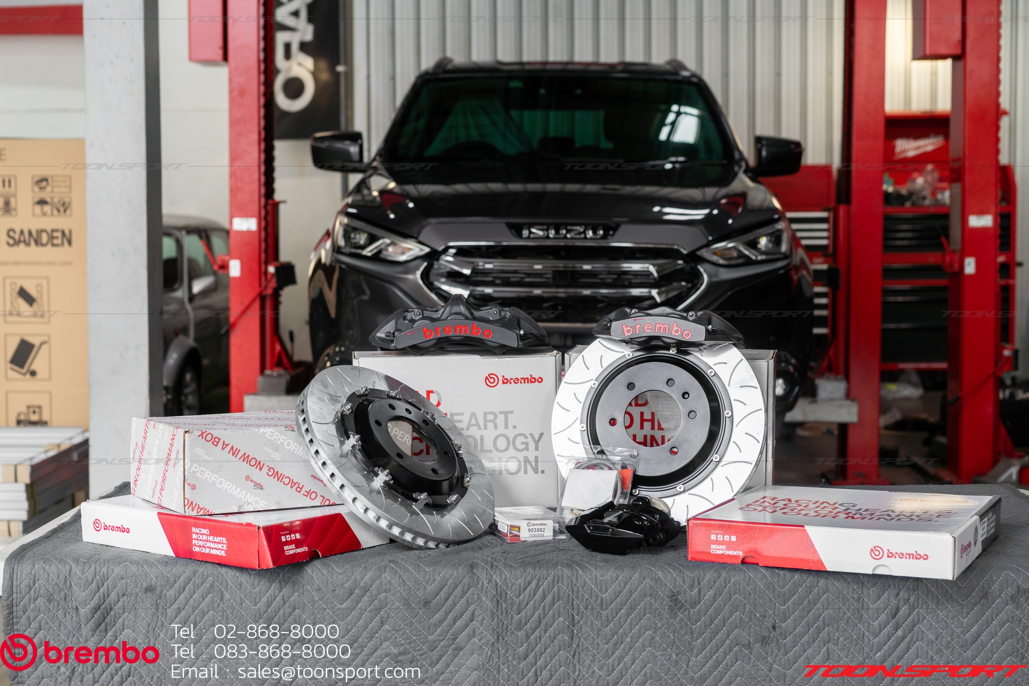 Isuzu Mu-x | เสริมชุดแต่งกับเบรค BREMBO GTS 